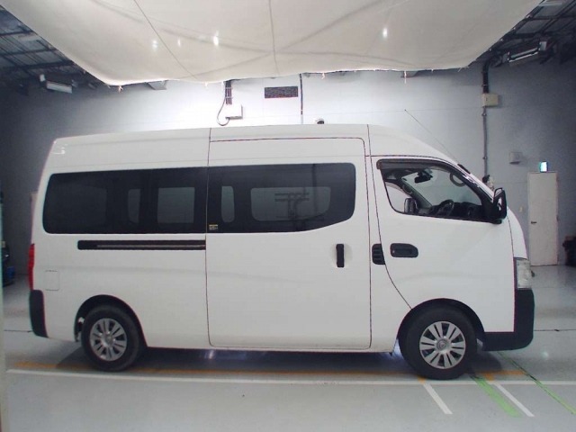 2017 NISSAN CARAVAN VAN